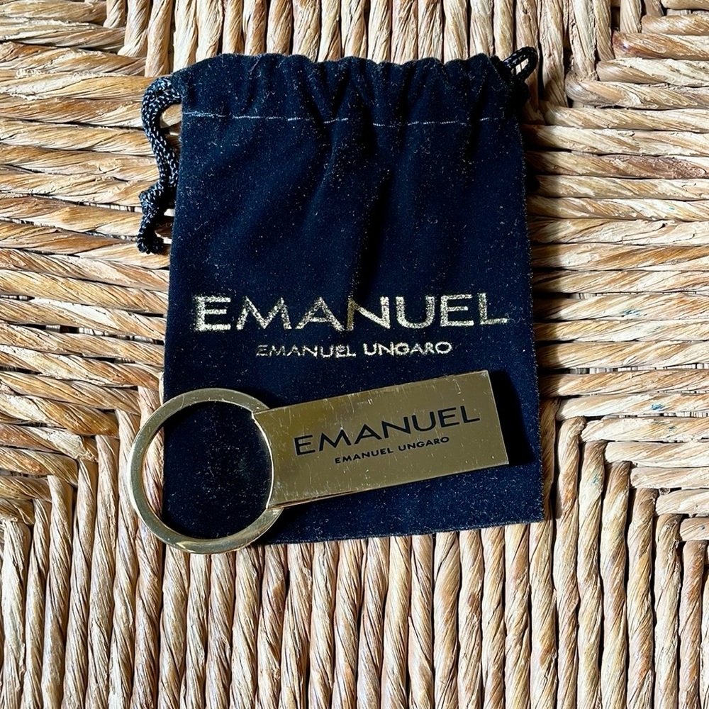 Emanuel Ungaro old stock key ring from the late 90’s.